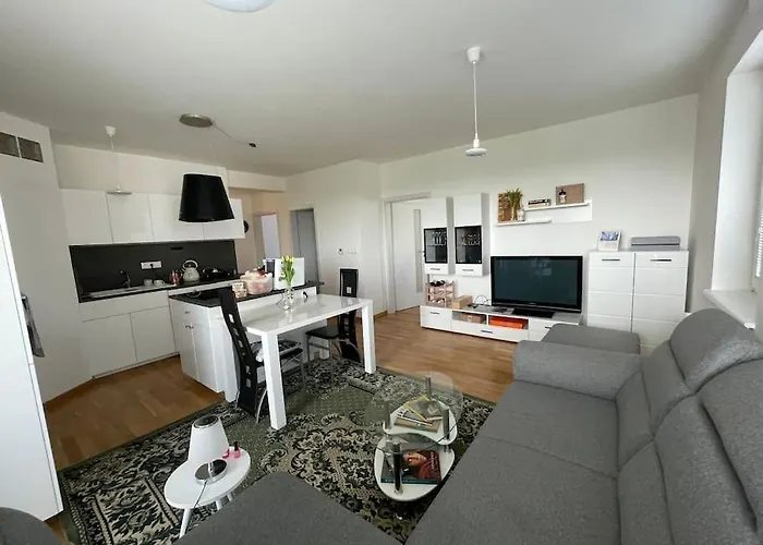 Trojizbovy Vzdialeny 800 M Od X Bionic Shere S Dvoma Kupelnami Appartement *